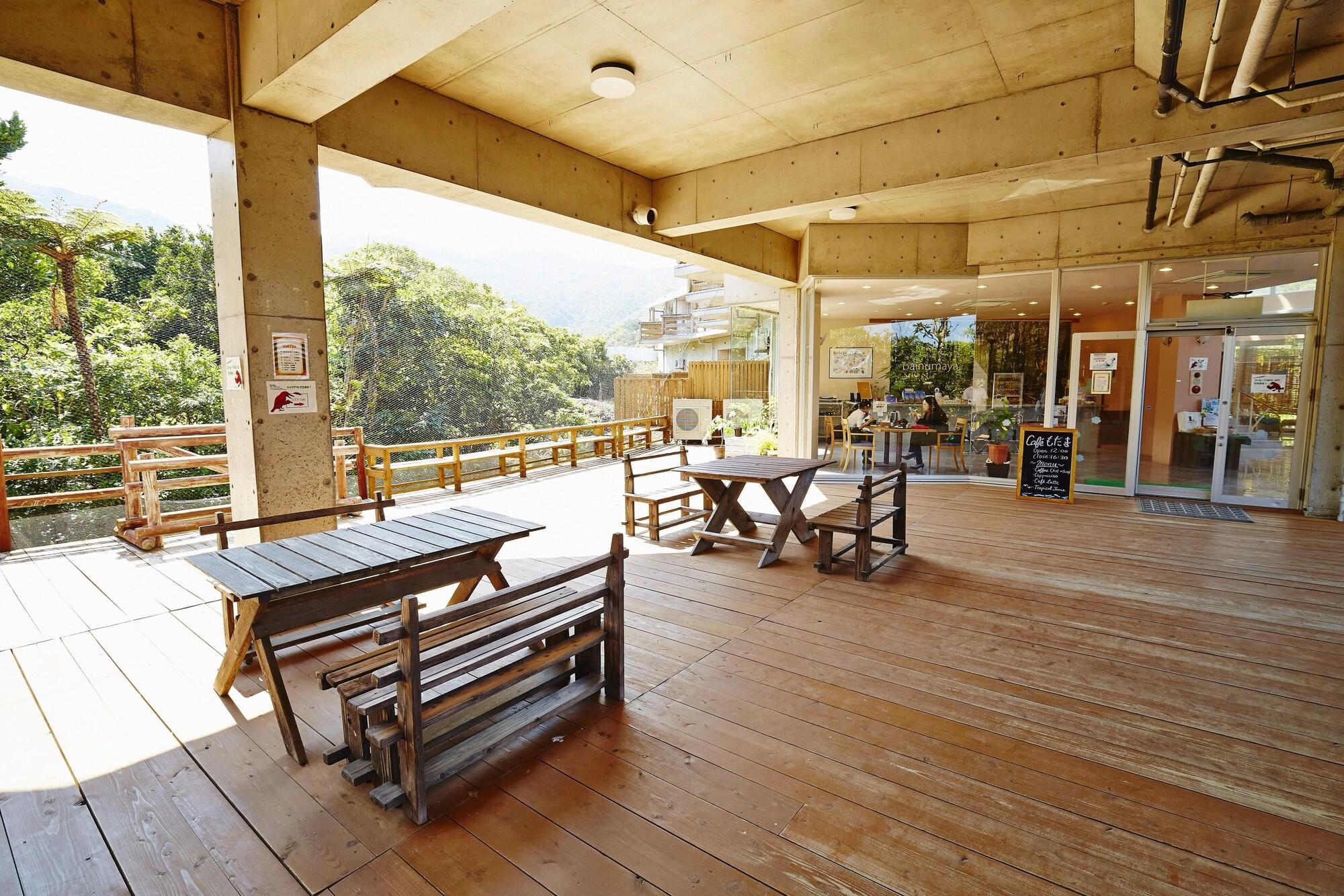 Iriomotejima-Jungle Hotel Painumaya Takana Exterior photo